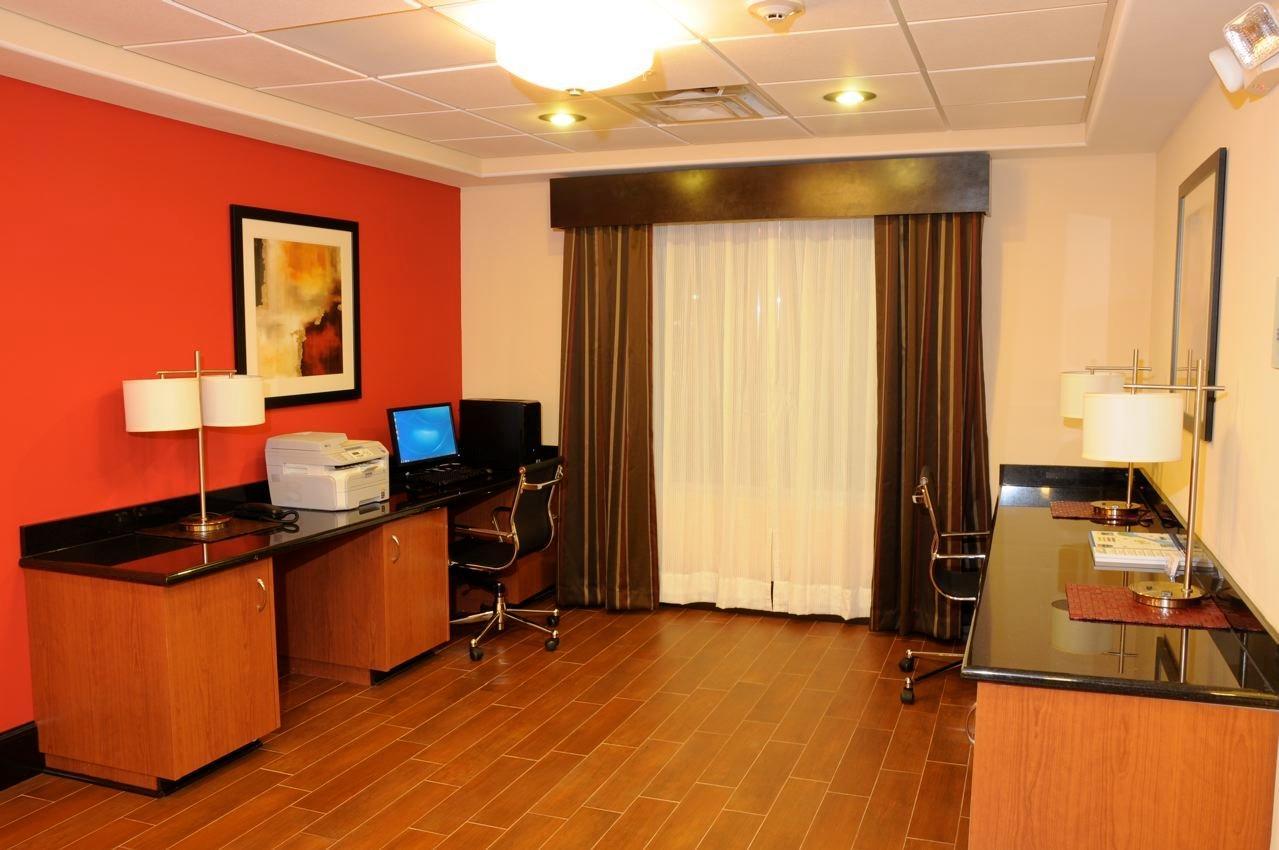 Holiday Inn Express Hotel & Suites Bainbridge By Ihg Bagian luar foto