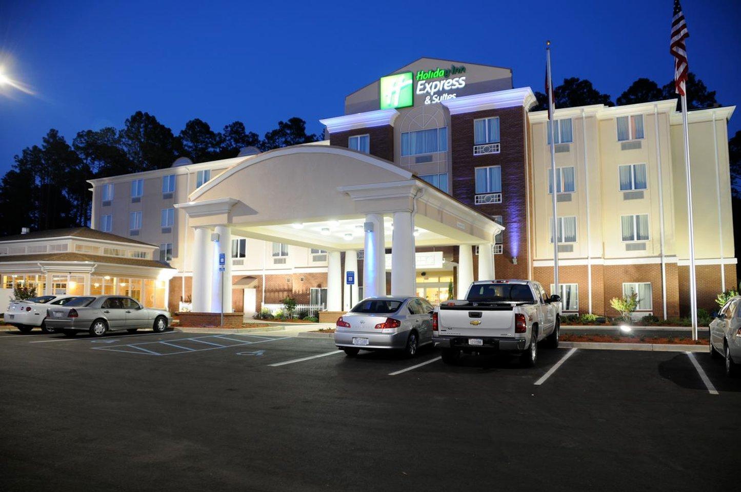 Holiday Inn Express Hotel & Suites Bainbridge By Ihg Bagian luar foto