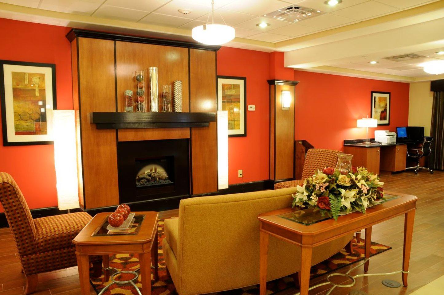 Holiday Inn Express Hotel & Suites Bainbridge By Ihg Bagian luar foto