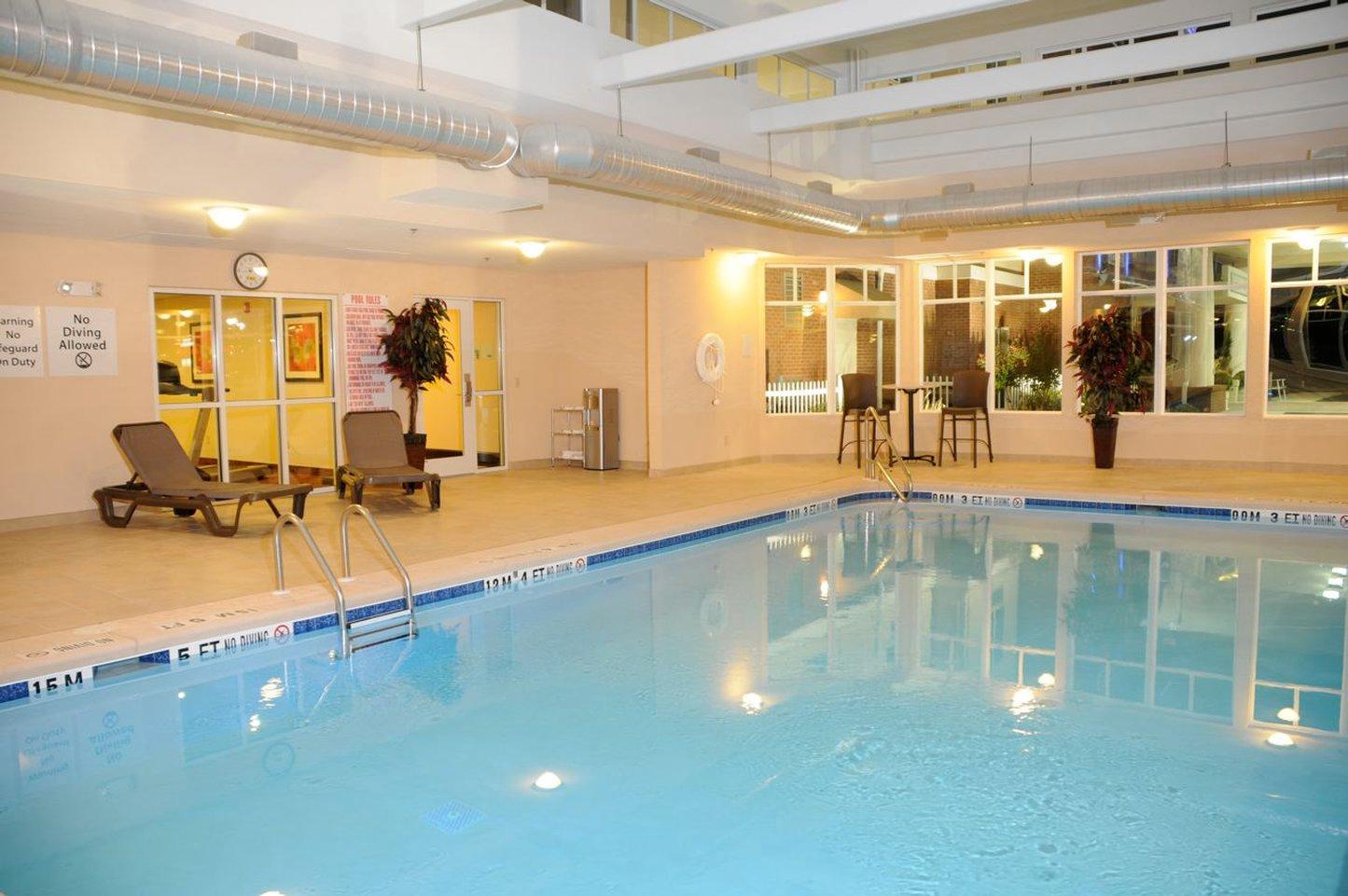 Holiday Inn Express Hotel & Suites Bainbridge By Ihg Bagian luar foto