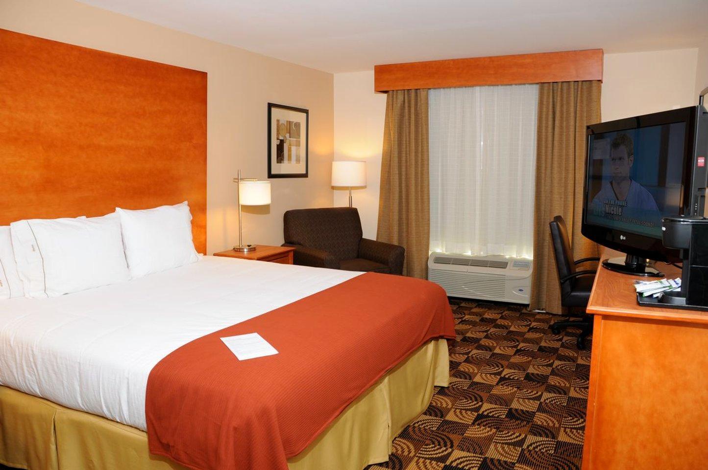 Holiday Inn Express Hotel & Suites Bainbridge By Ihg Bagian luar foto